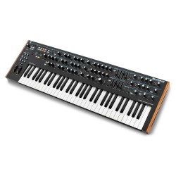 NOVATION SUMMIT SINTETIZZATORE POLIFONICO CON 3 OSCILLATORI PER VOCE 2 PARTI E 16 VOCI