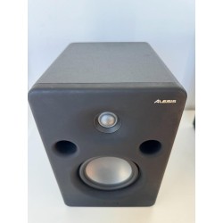 ALESIS M1 ACTIVE MK3 COPPIA MONITOR DA STUDIO 5" 65 WATT USATI