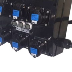 QUADRO CORRENTE POWERBOX SPINA 32A PENTAPOLARE TRIFASE 6 PRESE CEE 16A MONOFASE + 2 32A 5P 3 SPIE VOLTOMETRO AMPEROMETRO EMERGEN