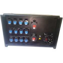 QUADRO CORRENTE POWERBOX SPINA 63A PENTAPOLARE TRIFASE 12 PRESE CEE 16A MONOFASE + 2 32A 5P 3 SPIE VOLTOMETRO AMPEROMETRO EMERGE