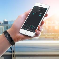 TrendGeek Fitness Armband TG-HR1 Fitness Armband mit Pulsmesser, Fitness Tracker Aktivitätstracker Pulsuhr Smartwatch Schrittzäh