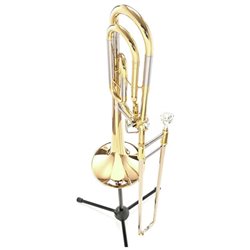 YAMAHA YSL-448 GE II TROMBONE TENERO IN Bb / F LACCATO TRASPARENTE IN OTTONE DORATO + CUSTODIA E BOCCHINO