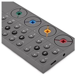 TEENAGE ENGINEERING OP-Z SINTETIZZATORE PORTATILE E SEQUENCER 16 TRACCE WIRELESS