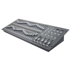 SHOWTEC SHOWMASTER 48 MK2 CENTRALINA LUCI MIDI DMX 48 CANALI 24+24 PRESET 96 SCENE 23976 PASSI LOOP MONTAGGIO RACK ALIMENTATORE