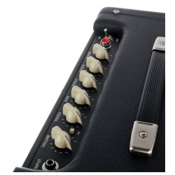 FENDER BLUES JUNIOR IV BLACK AMPLIFICATORE COMBO 1x12" PER CHITARRA ELETTRICA 15W