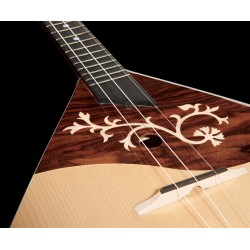 HORA PRIM BALALAIKA PRIMA SOPRANO 3 CORDE MADE IN EUROPE TOP ABETE MASSELLO CORPO ACERO MASSELLO MANICO FAGGIO TASTIERA PALISSAN
